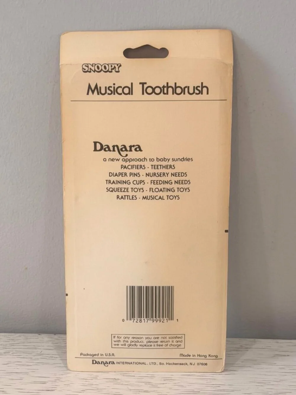 Vintage SNOOPY Baby Musical Toothbrush Danara Chimes Purple Peanuts Gang 99921K
